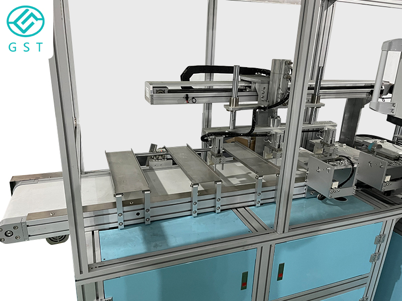 自动化设备-造就瓶自动焊接测漏机