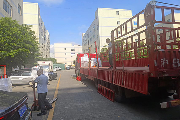  KY开元集团科技-美东汇成医疗自动化设备今日交付