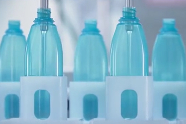 全自动纯净水灌装机：为健全饮水保驾护航