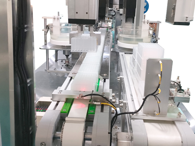 96深孔自动灌装贴标封膜机推动生物医药高质量发展